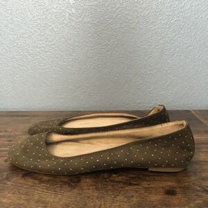 Old Navy Womens Ballet Flats Size 8 Studded Olive Green Round Toe Minimalist